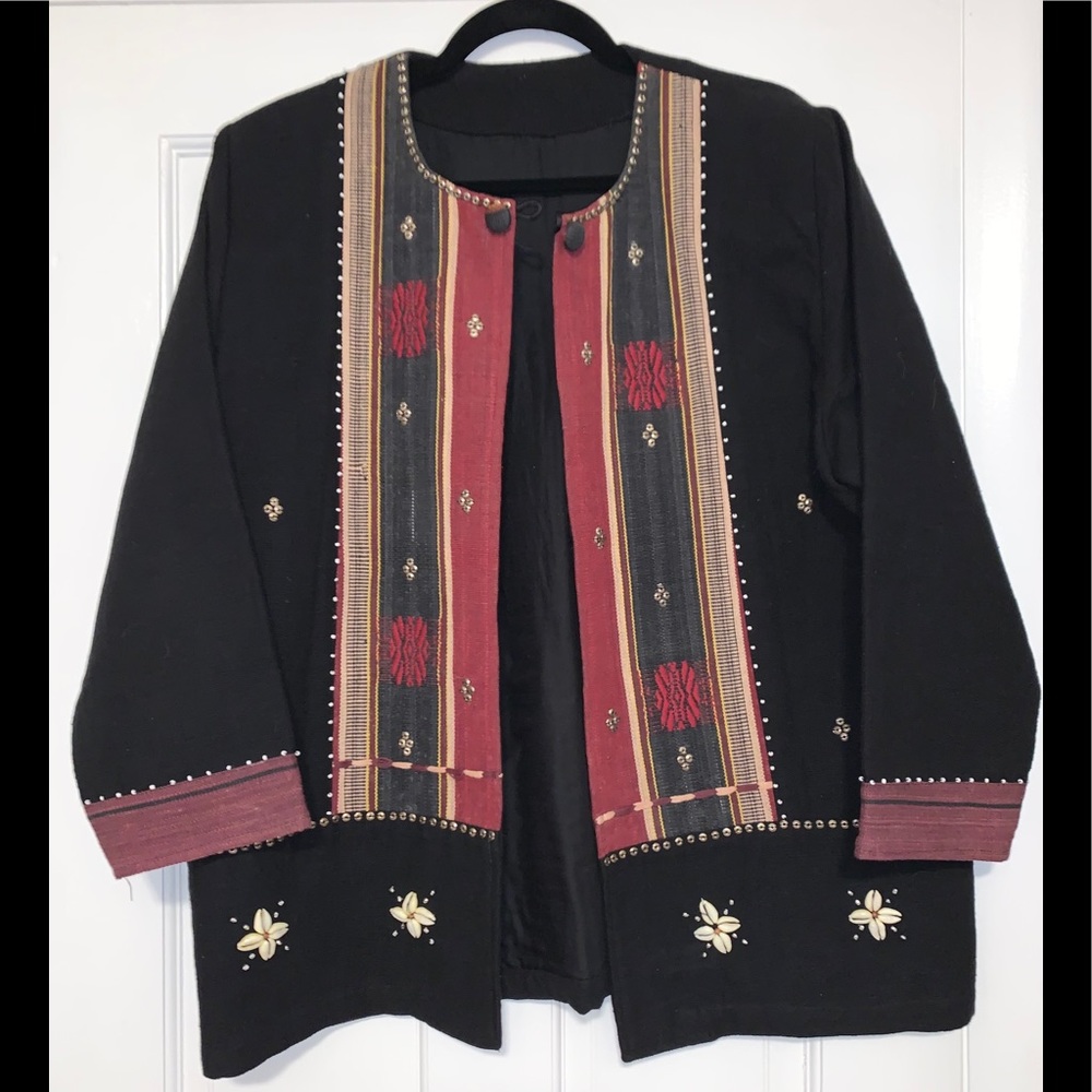 Blazer top w/neck scoop closure multicolor design